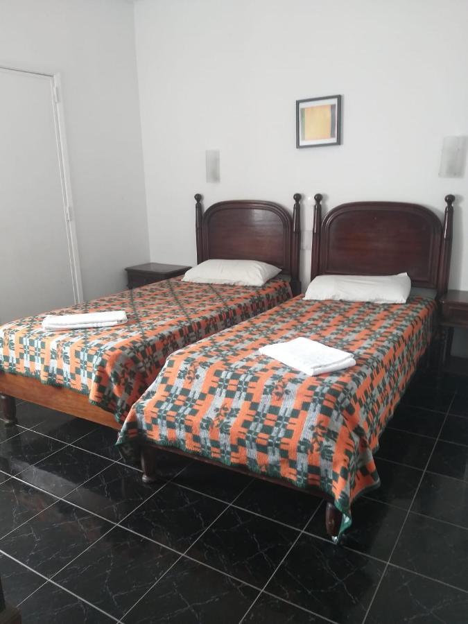 Residencial Miradoiro Guest House ปอร์ติเมา ภายนอก รูปภาพ