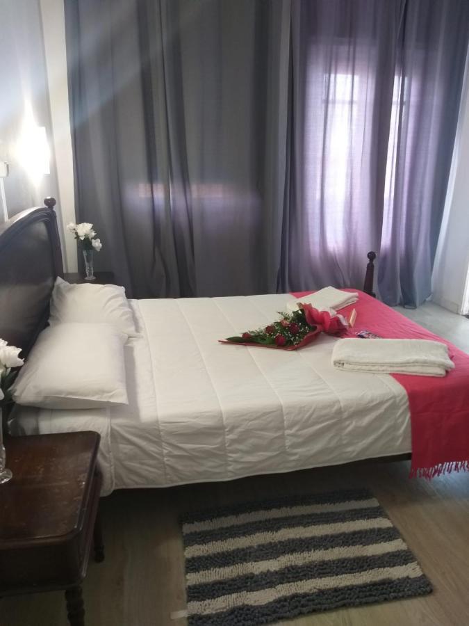 Residencial Miradoiro Guest House ปอร์ติเมา ภายนอก รูปภาพ